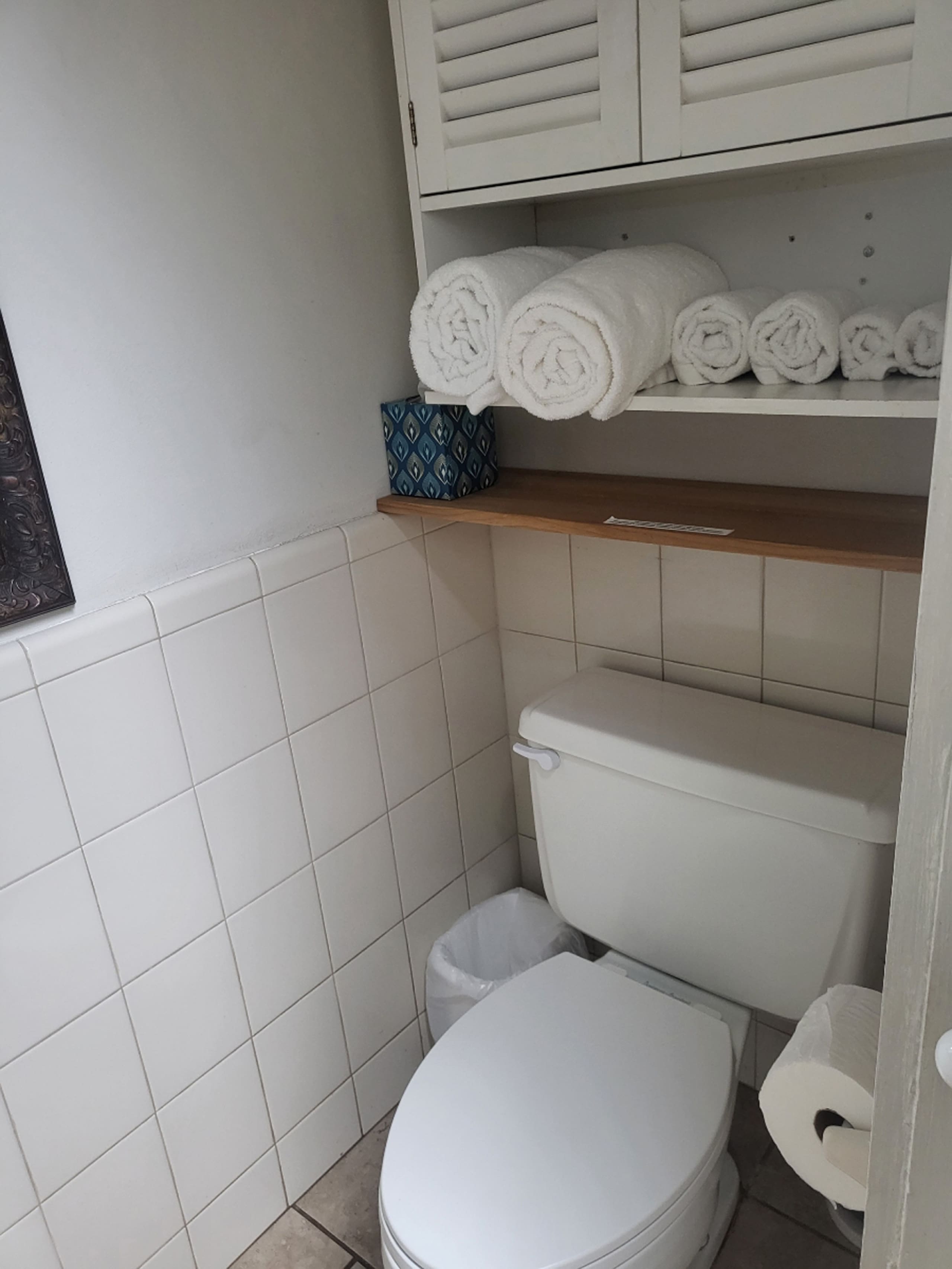 Condo in Kailua-Kona · ★4.65 · Studio · 1 bed · 1 bath - Image 8