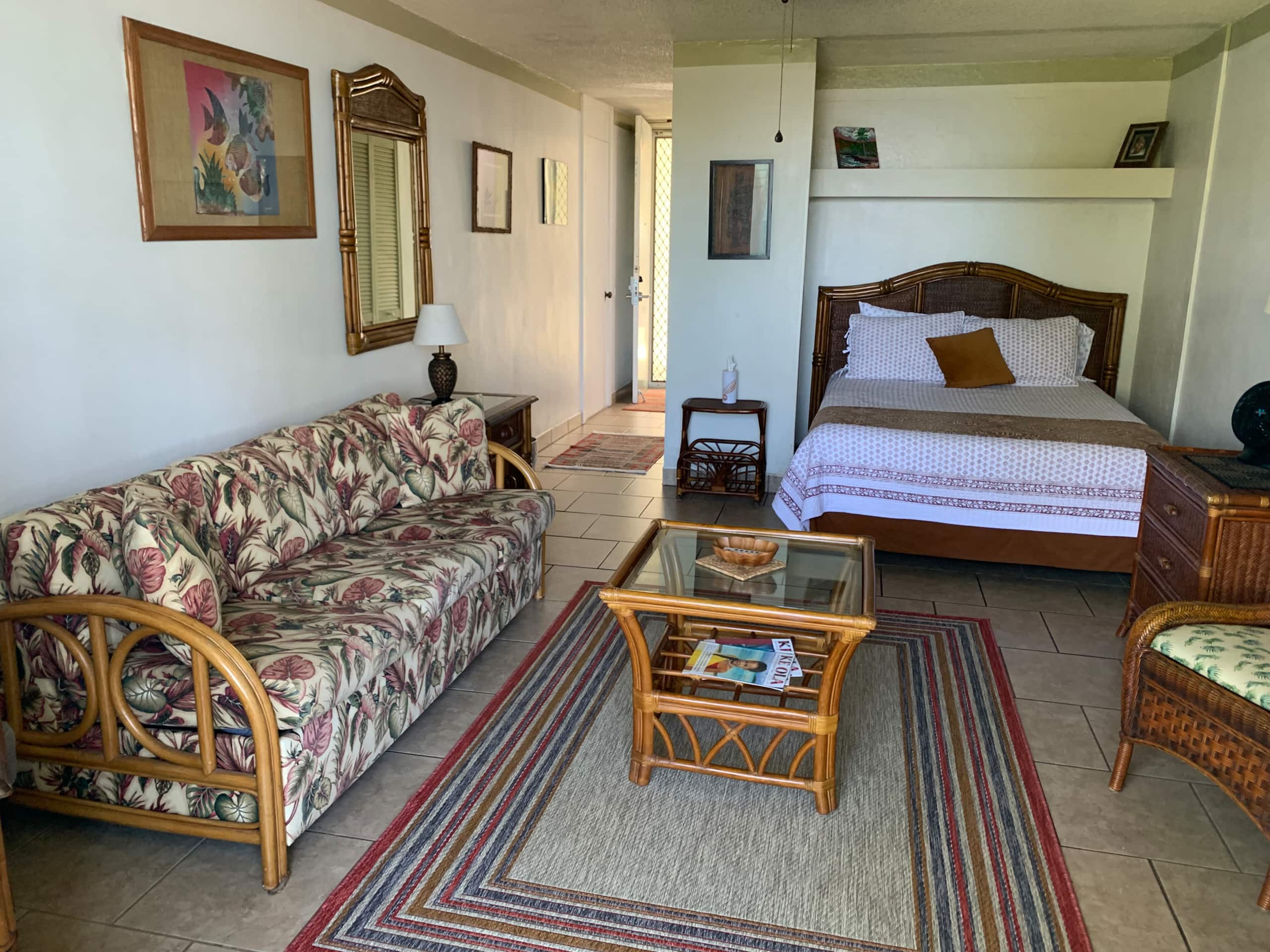 Condo in Kailua-Kona · ★4.65 · Studio · 1 bed · 1 bath - Image 3