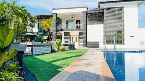 One 5 Residence Homestay Bungalow 15rooms 38pax