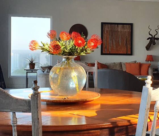 Spectacular, secure setting Cairnside/Simonstown gallery image 5