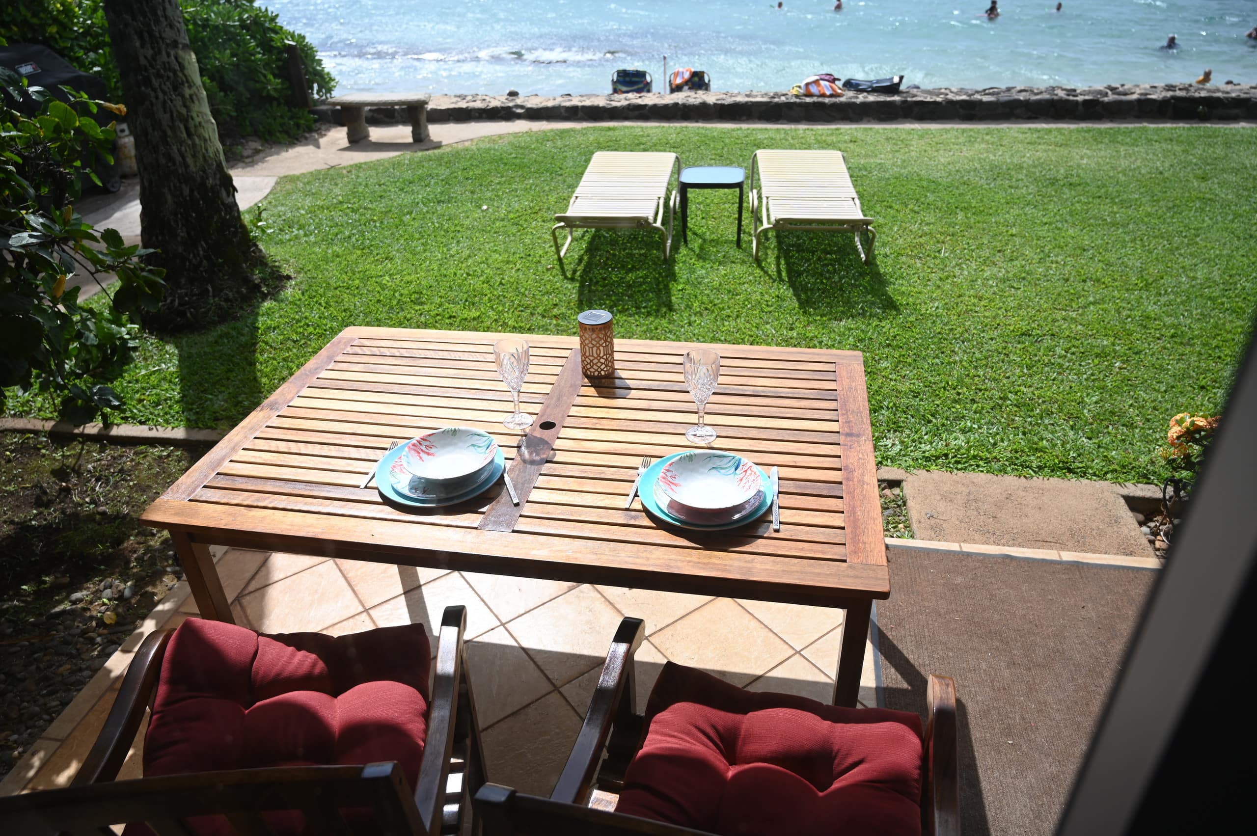 Condo in Lahaina · ★4.93 · 1 bedroom · 2 beds · 1 bath - Image 2