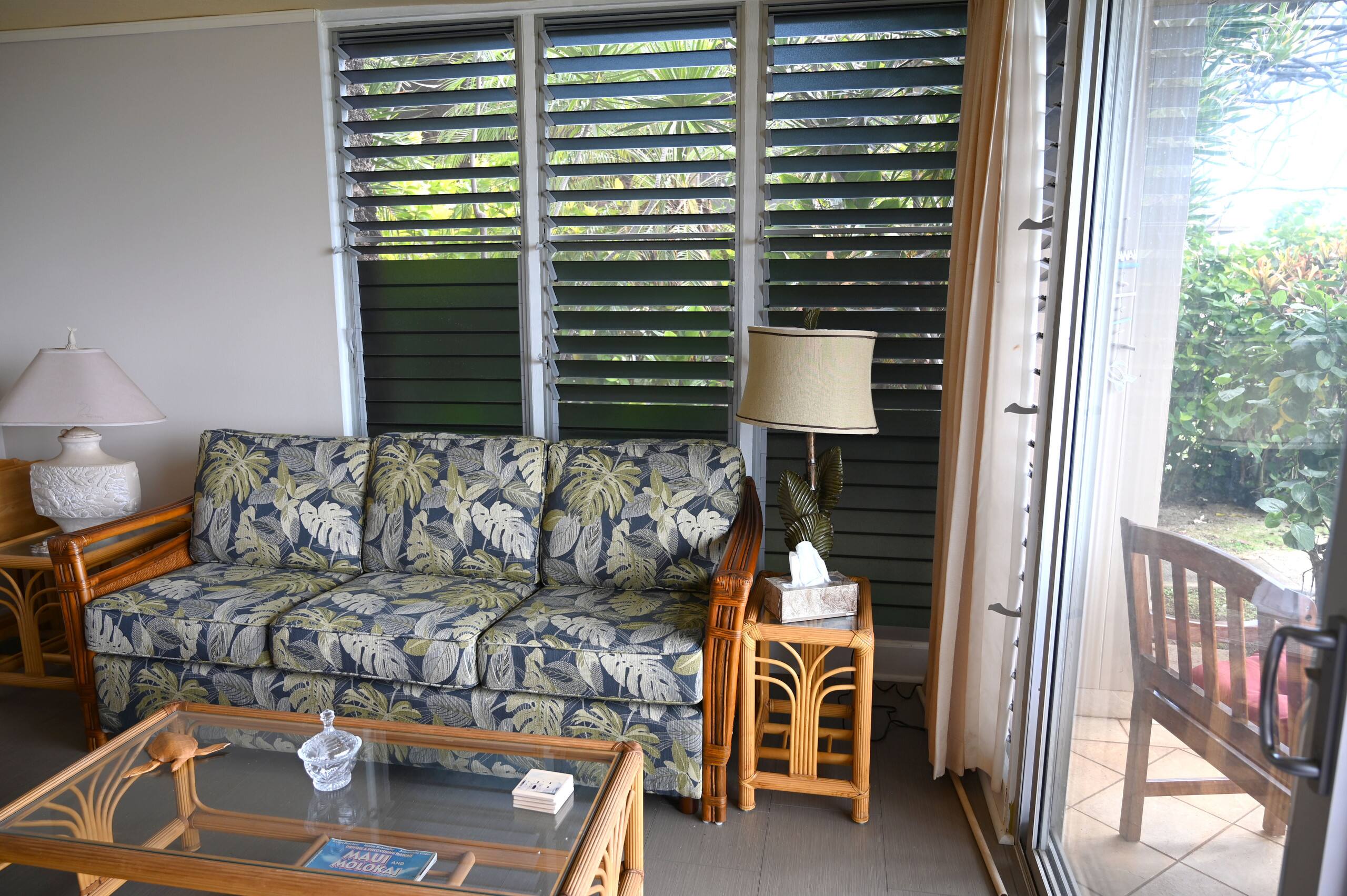 Condo in Lahaina · ★4.93 · 1 bedroom · 2 beds · 1 bath - Image 5