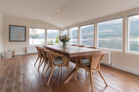 Rossmay House 4 Bed - waterfront / mountain view