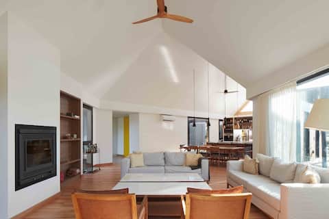 Successful Airbnb property: Spectacular Nordic house in El Chorro