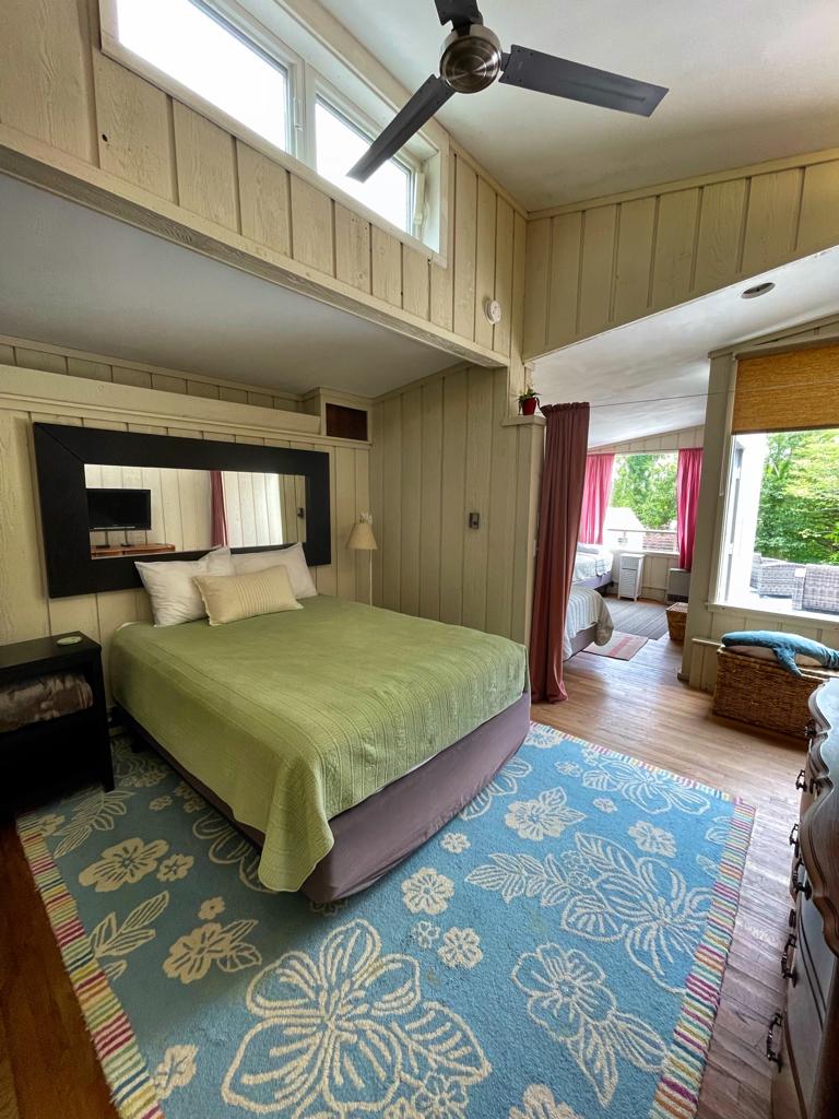 Druhá spálňa s káblovou televíziou!