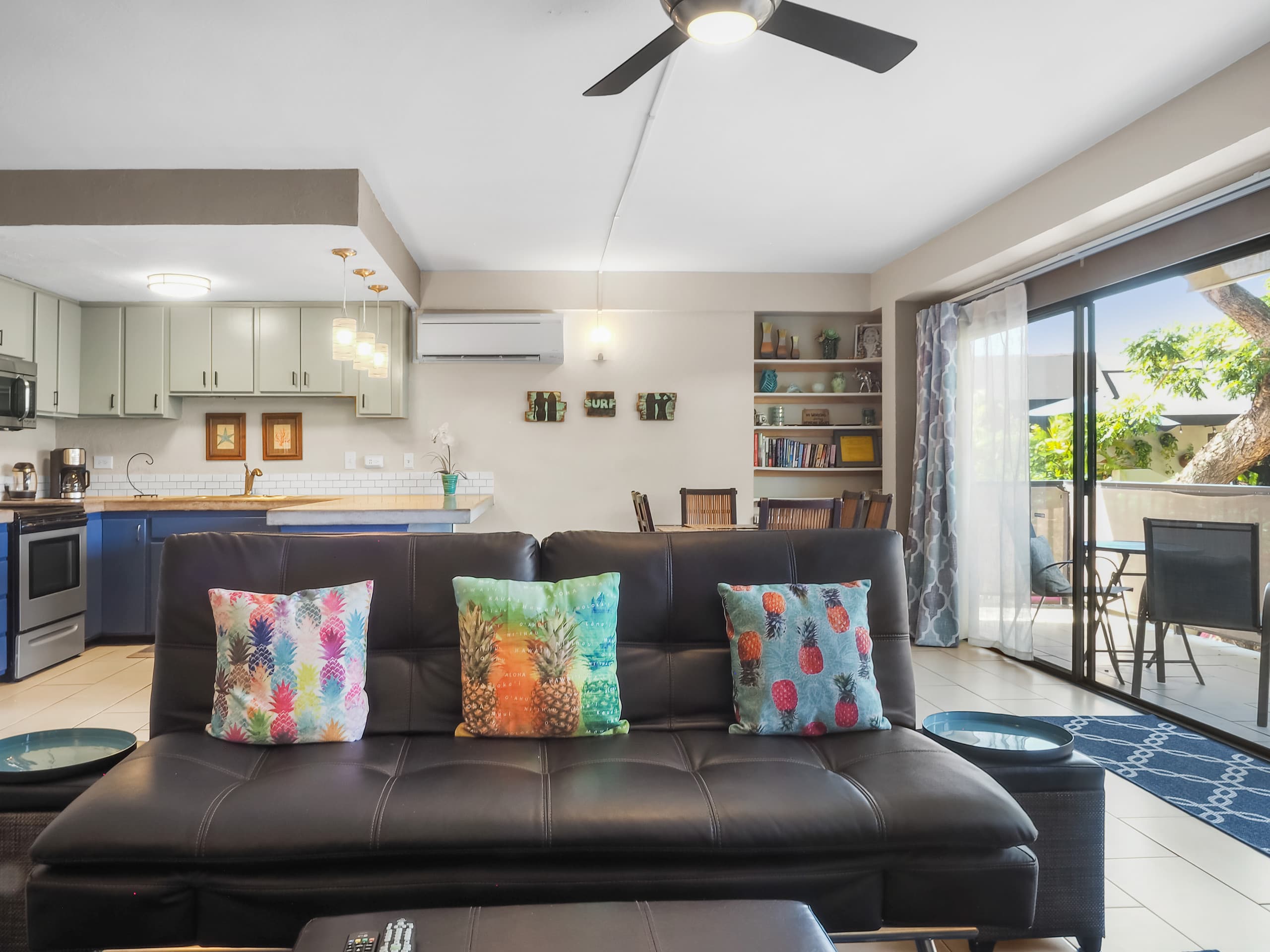 2 bd/2 bath Modern Ali’i Dr Condo right in town! - Image 3