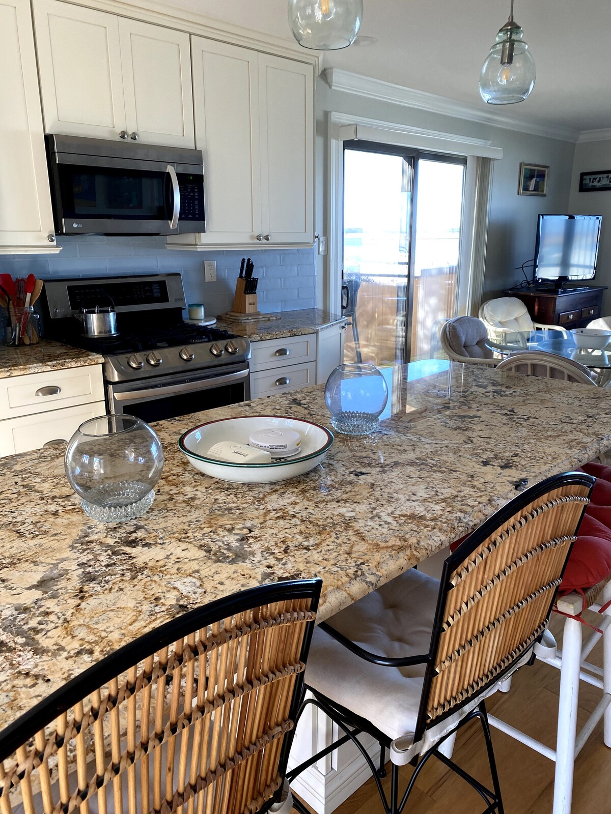 Waterfront Summer/Winter Bayfront View and Sunsets in Ocean City — property photo 19