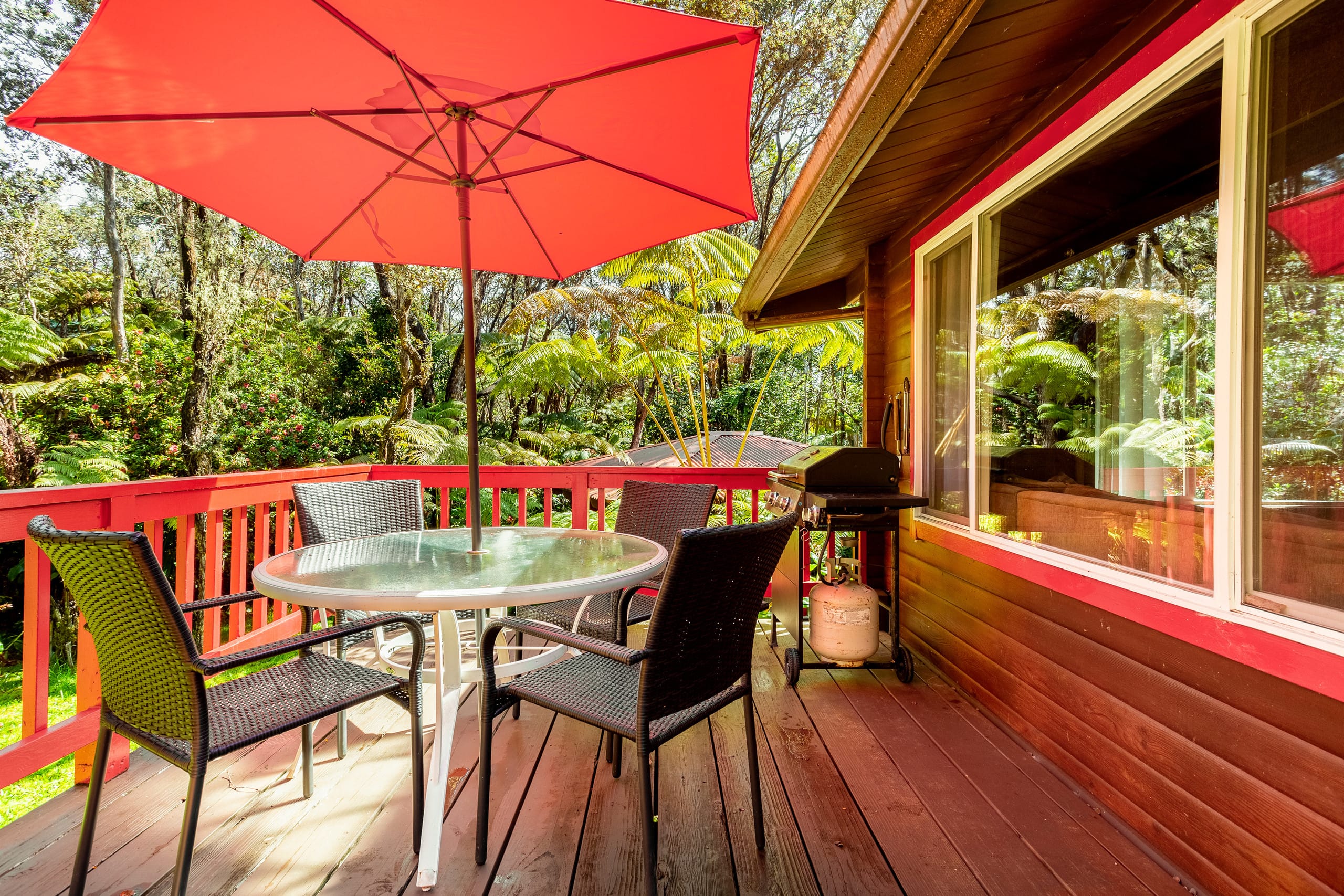 Cabin in Volcano · ★4.93 · 2 bedrooms · 3 beds · 1 bath - Image 28