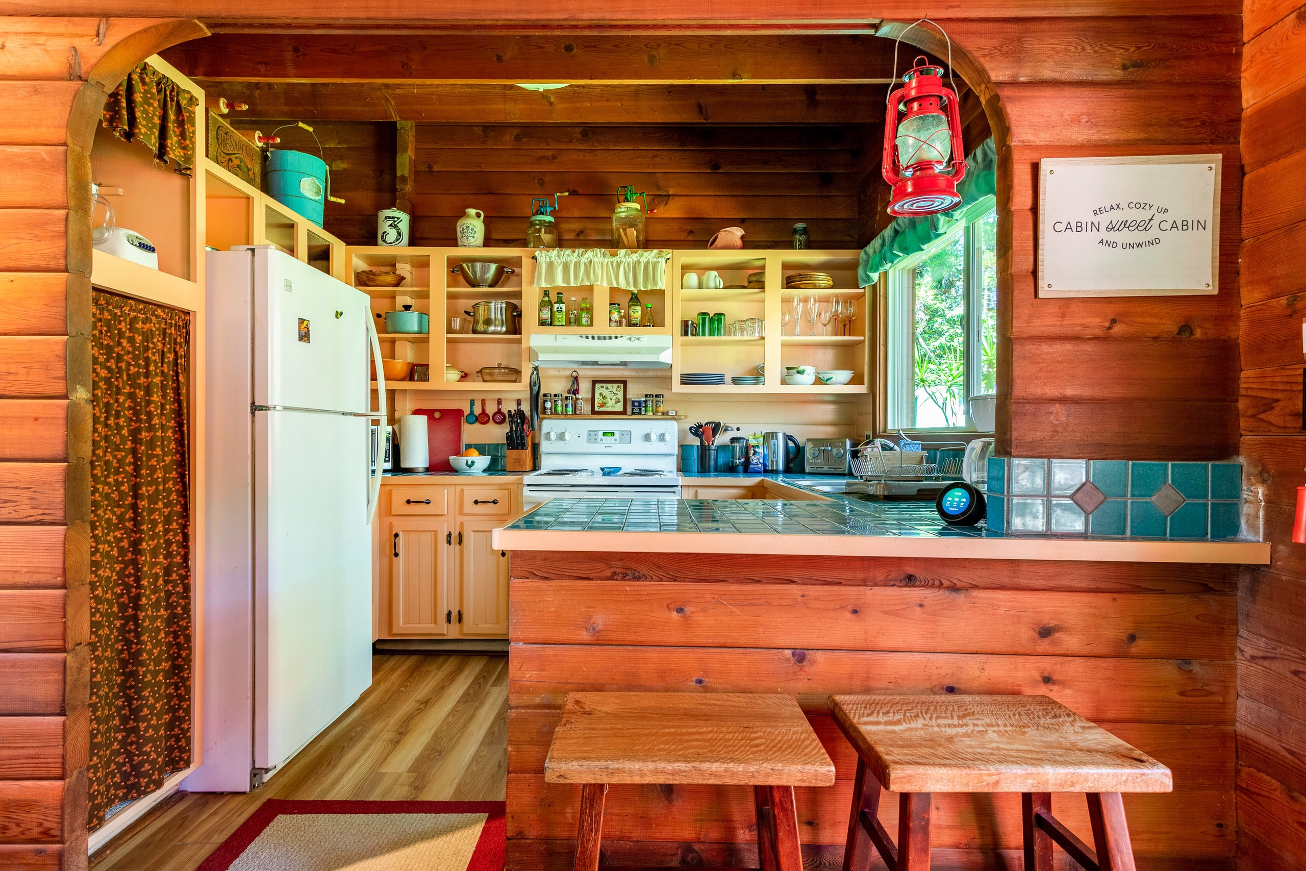 Cabin in Volcano · ★4.93 · 2 bedrooms · 3 beds · 1 bath - Image 7