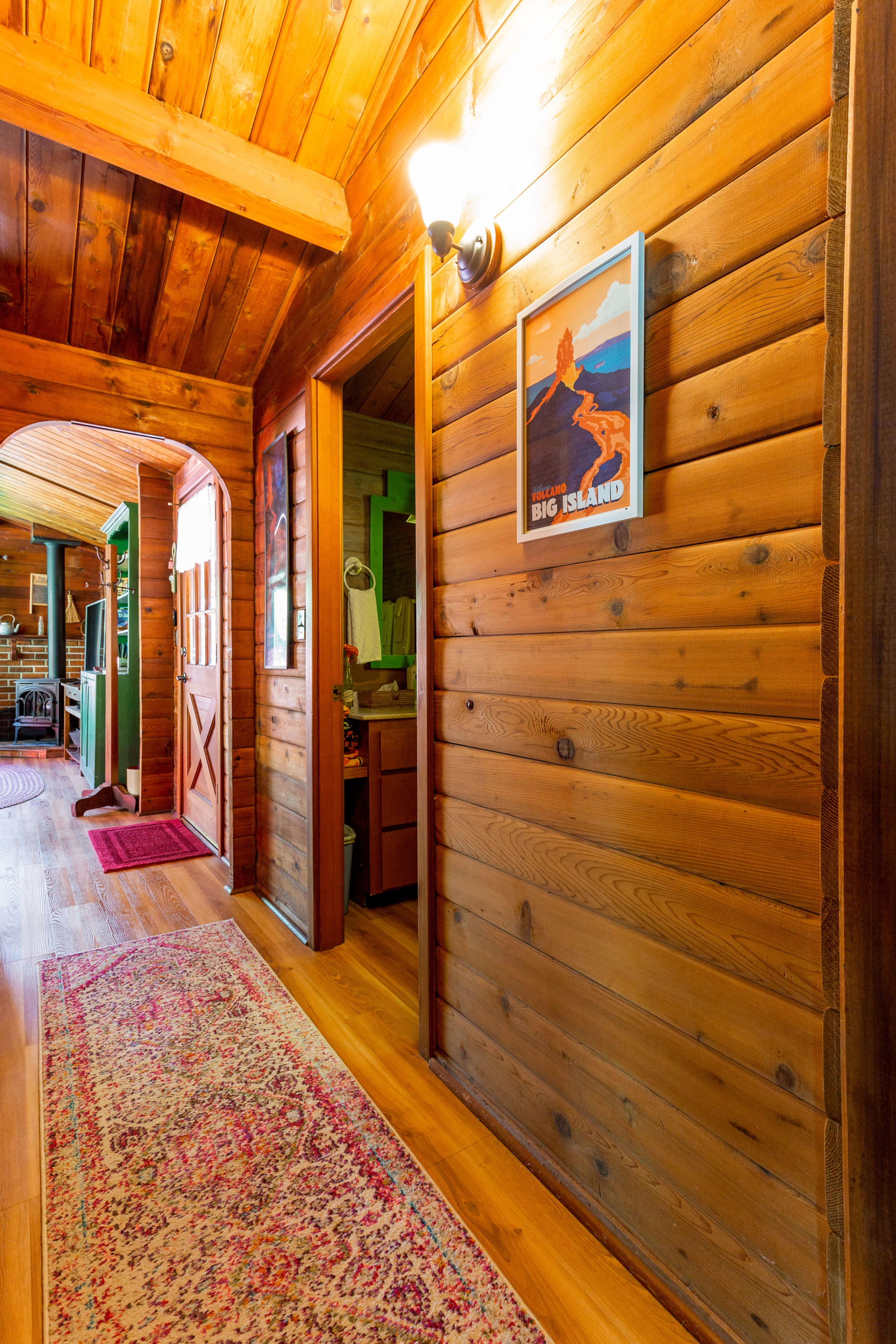 Cabin in Volcano · ★4.93 · 2 bedrooms · 3 beds · 1 bath - Image 6