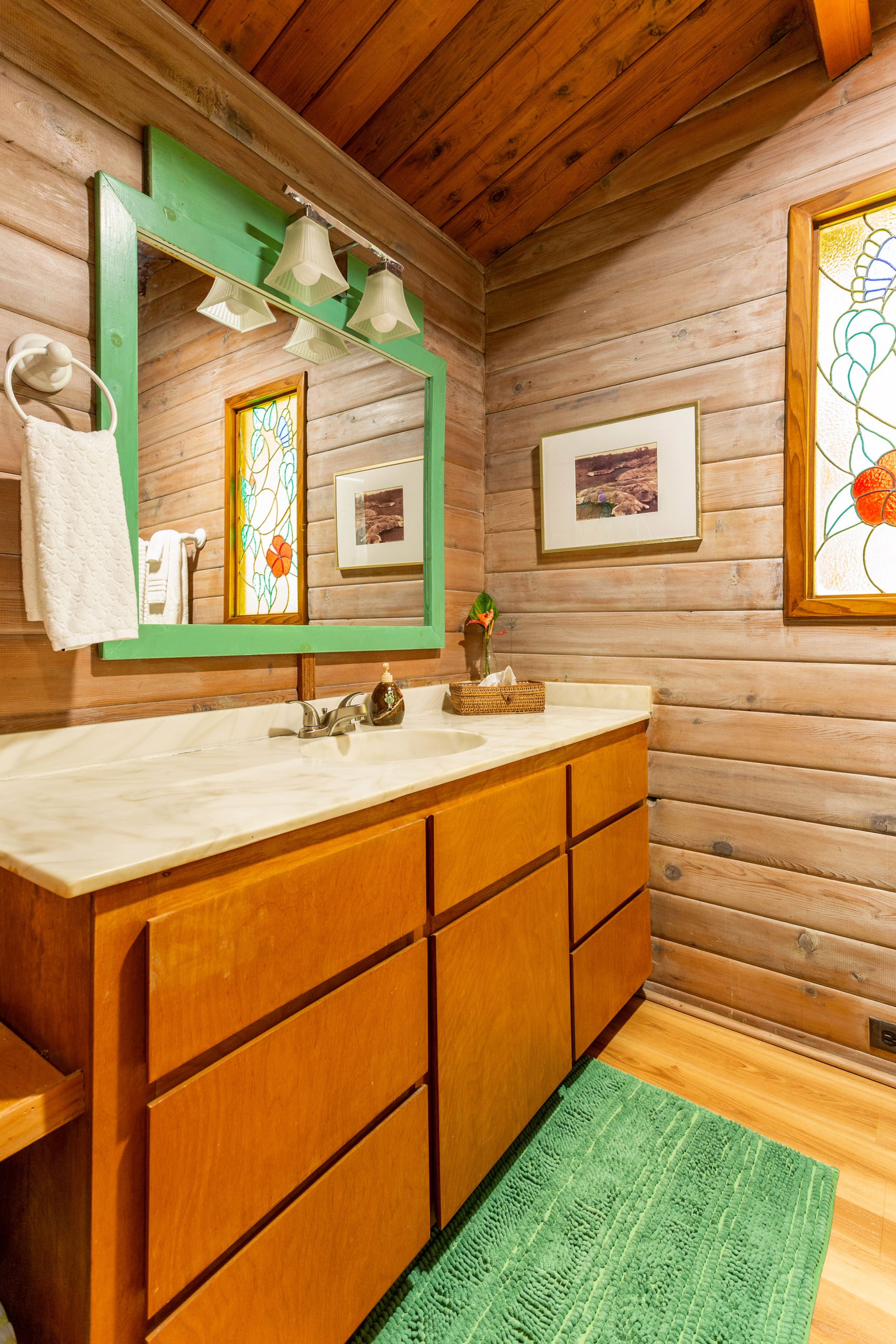 Cabin in Volcano · ★4.93 · 2 bedrooms · 3 beds · 1 bath - Image 20