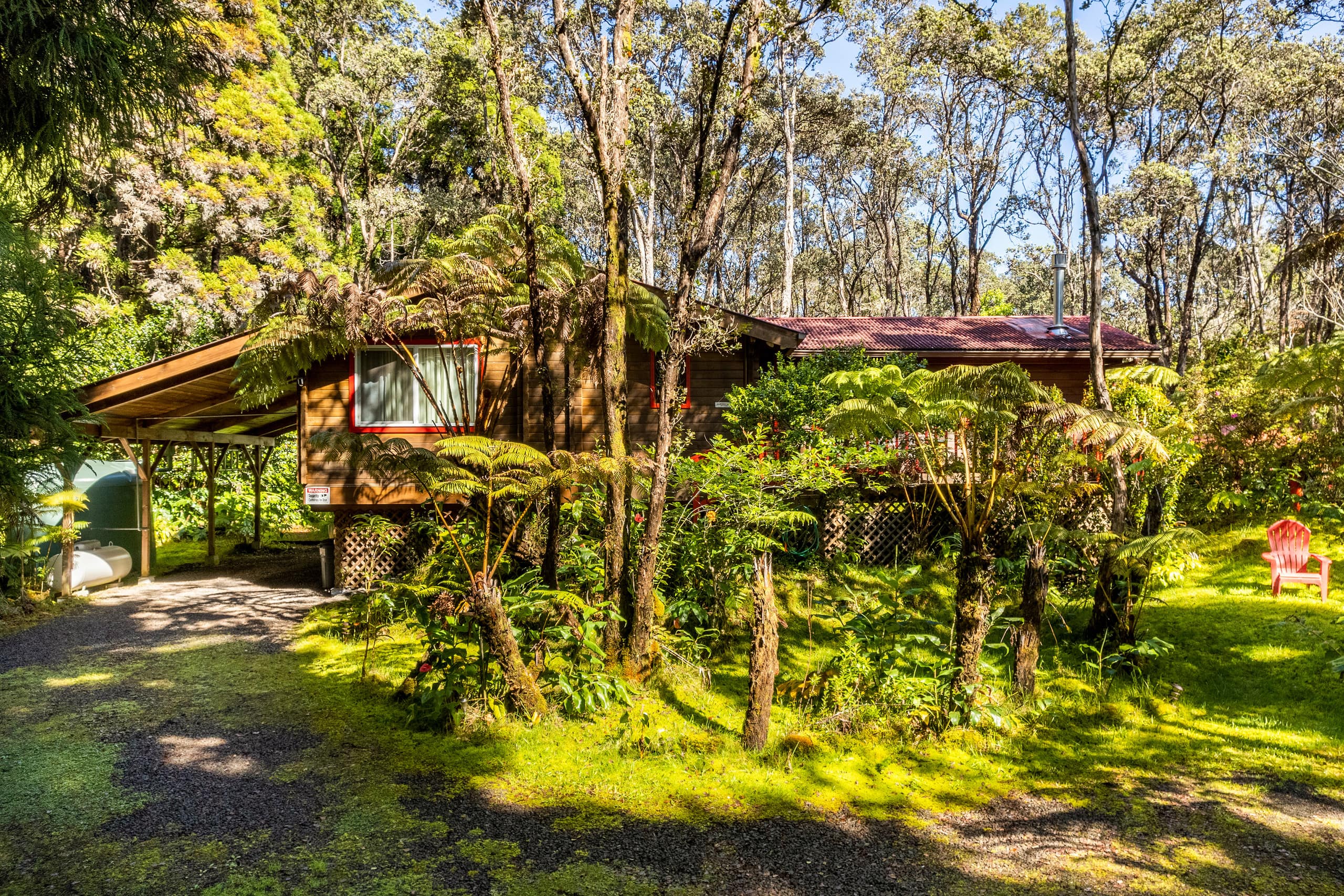 Cabin in Volcano · ★4.93 · 2 bedrooms · 3 beds · 1 bath - Image 34