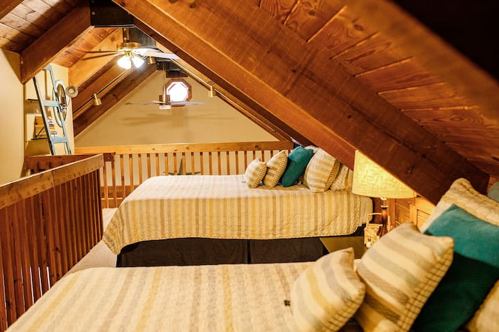 Loft Sleeping area