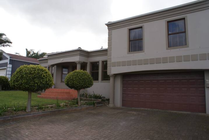 Vredekloof gallery image 2