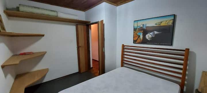 ห้องนอน 2 พร้อมเตียงคู่มาตรฐาน