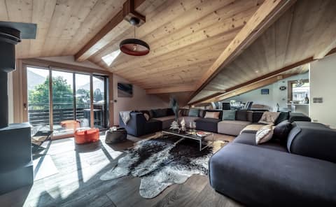 Successful Airbnb property: 10 minutes walk to Pleney ski lift & village in Morzine