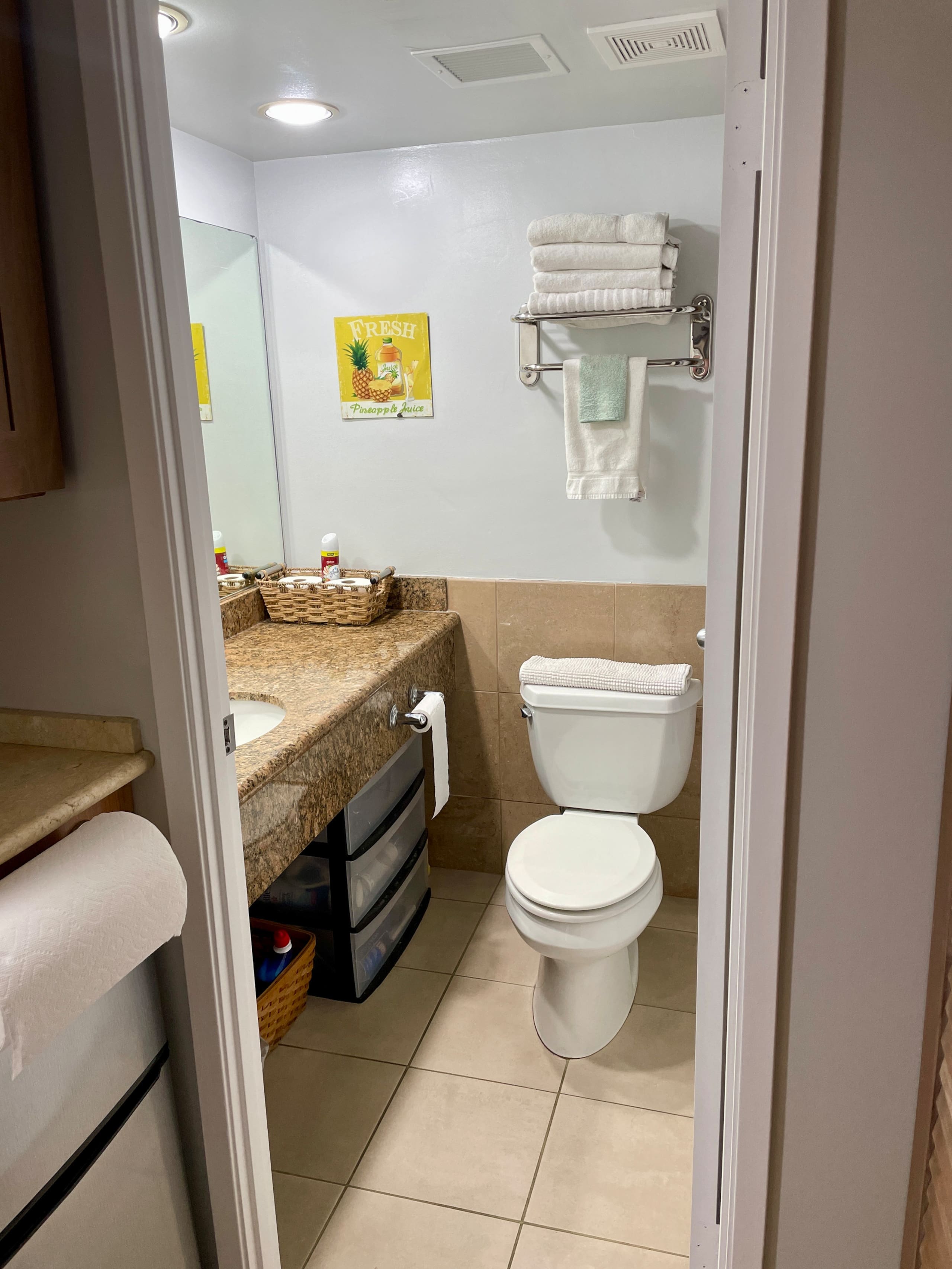 Aqua Palms incl Free WiFi & Parking - Resort Zoned - Image 18