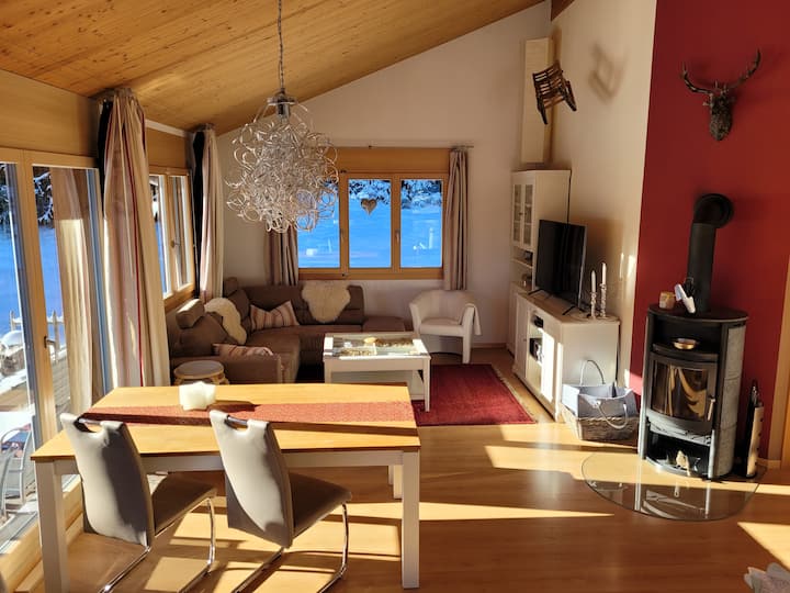 Schönes Chalet In Den Bergen 3.5 Zi Hochparterre - Chur