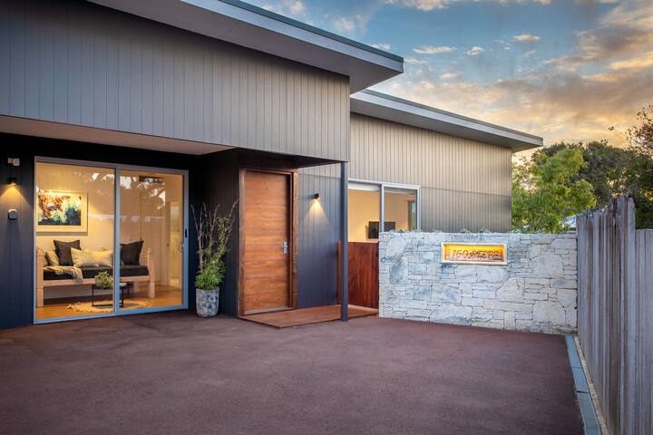 160 Steps… from Yallingup Beach gallery image 2