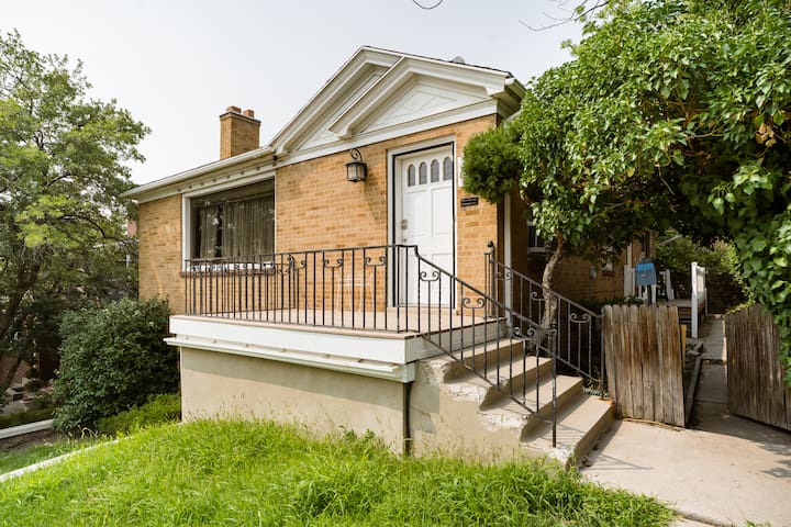 strut managed Airbnb listing 3