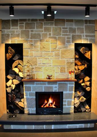 Netherby Rocks King Island gallery image 4