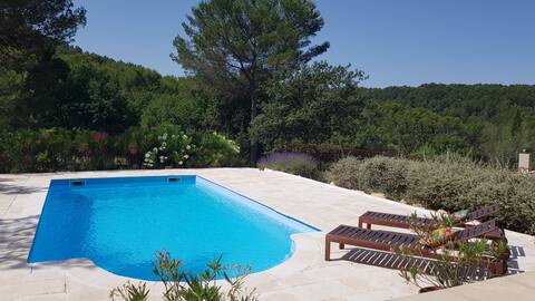 Solar de Provence Gîte at the foot of the Luberon