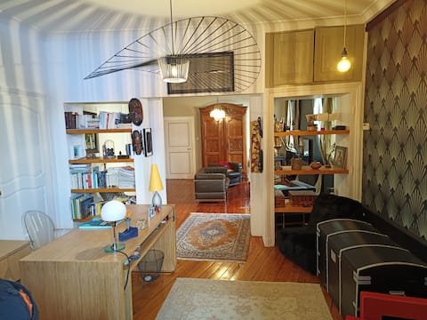 Top Airbnb: COCON DE LO, Charm in the Historic Center à Chambéry