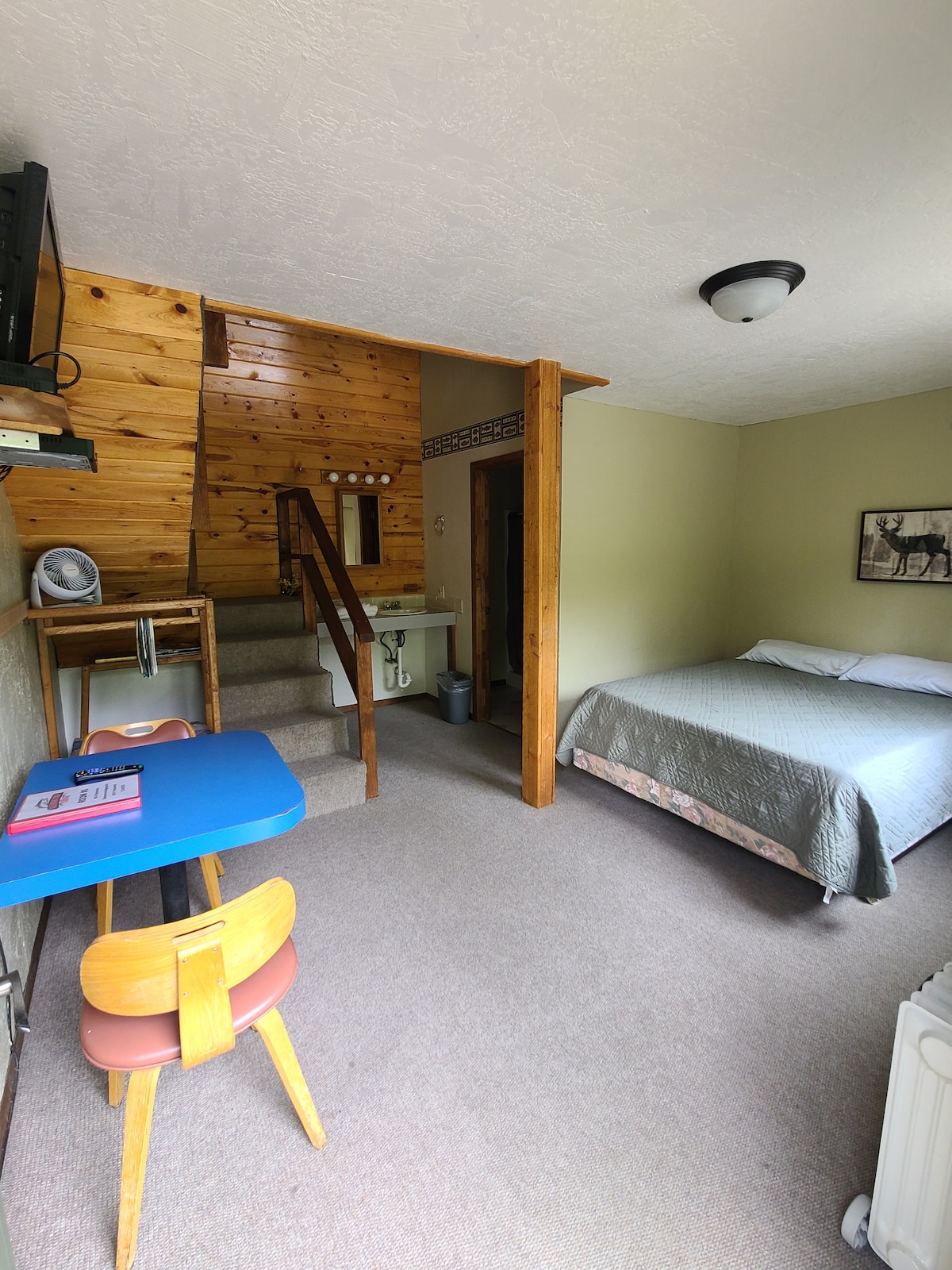 عرض من الباب