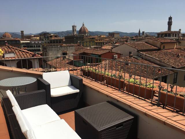 What a view in Florence heart! gallery image 5