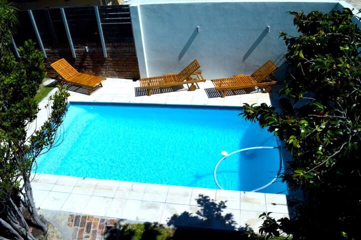 Holiday Bliss! gallery image 5