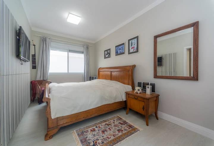 SUITE 3 - CAMA SÚPER KING - ARMARIO 