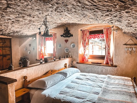 At Crotta de Bertolin, there was once upon a time…