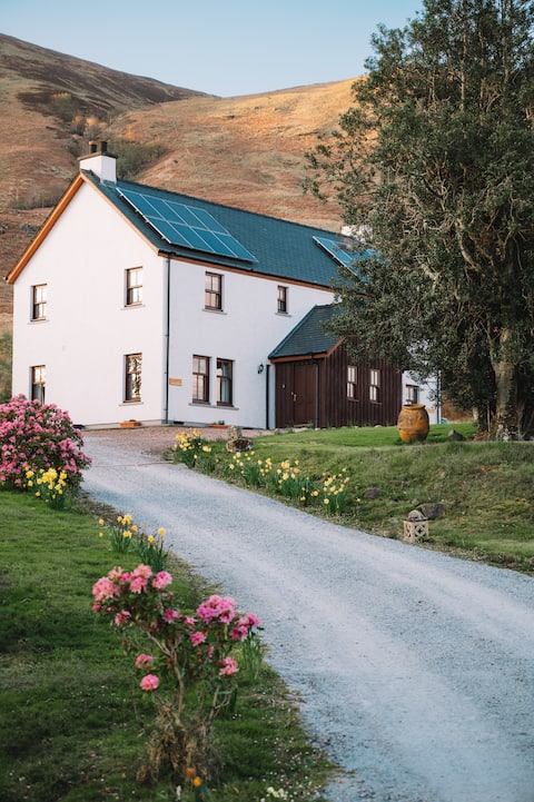 Inverskilavulin - Maclean semi detached House