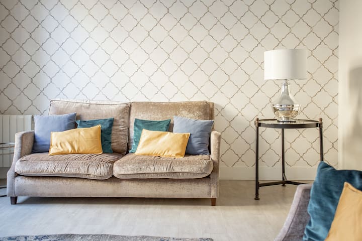 Valverde I – LUXA HOME gallery image 2