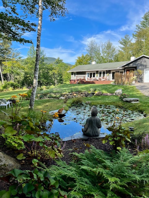 Ultimate Stowe Home - Private, Large w/ Hot Tub