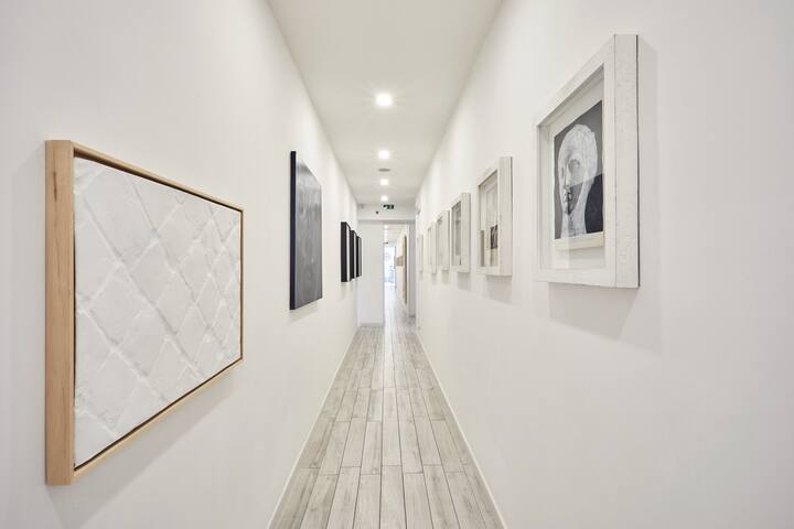 Vatican Momahouse Luxury Large by Varental gallery image 3