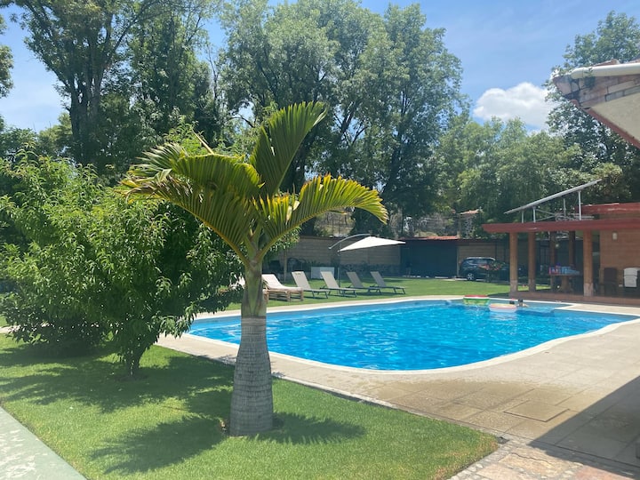 House to rest for the pool, garden, 3 rec 10 pers Houses for Rent in