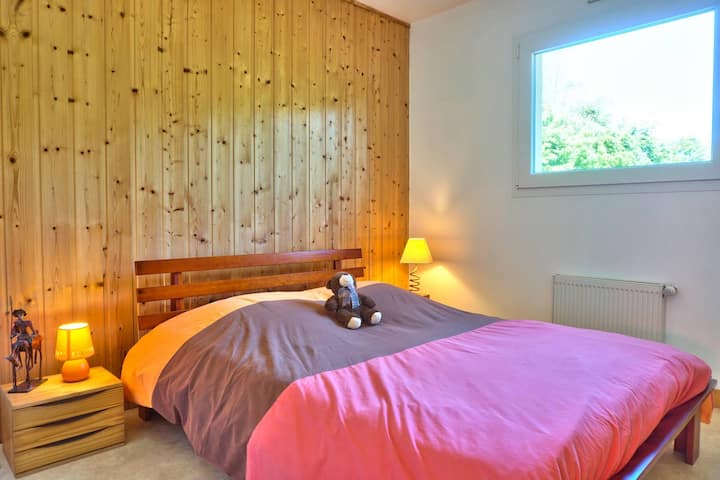 ห้องชั้นล่าง