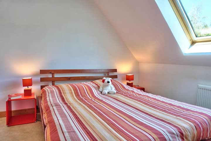 พื้นห้องนอน