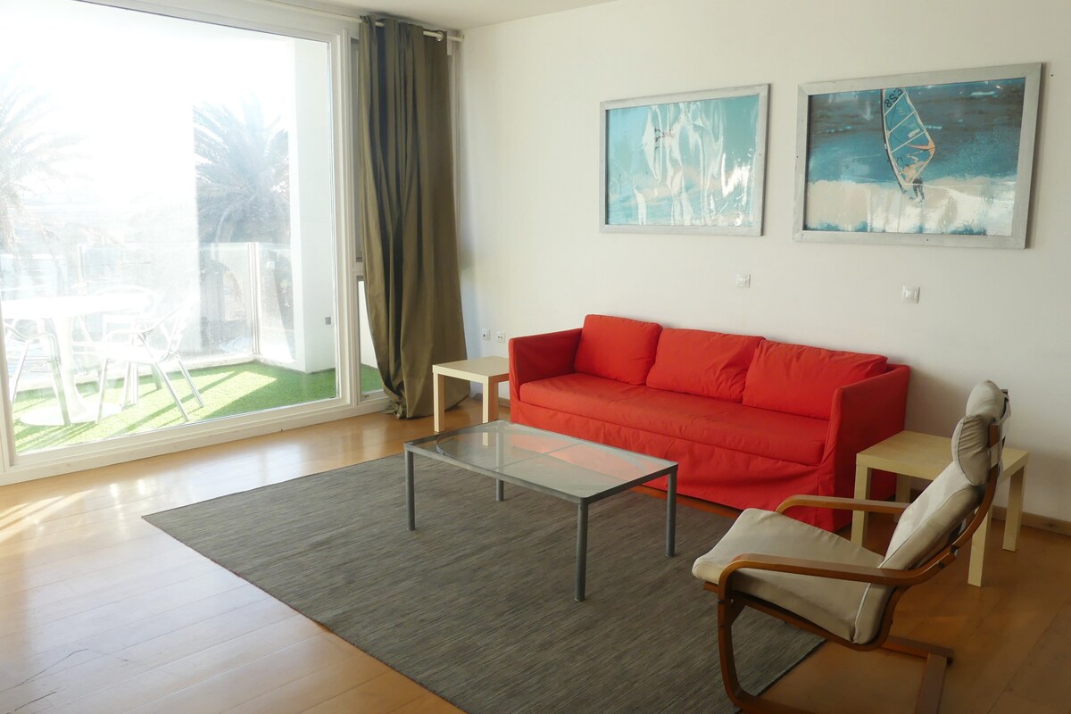 Top Airbnb: apartment b big seaview & terrace pozo izquierdo à Santa Lucía De Tirajana