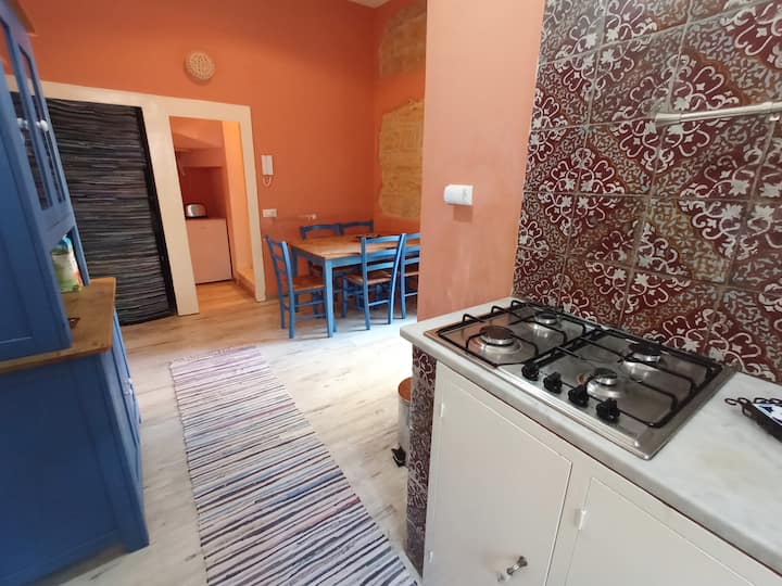 Historic Centre, 2 Sleeping Rooms - Palermo