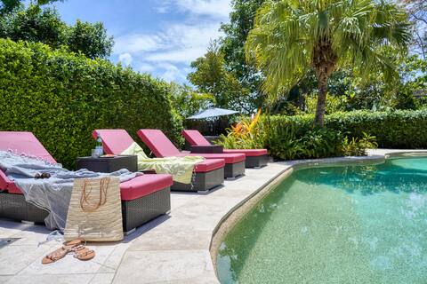 Hidden Oasis - Heated Spa, 10min walk to dog beach