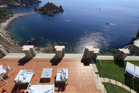 Airbnb con migliori performance: Isolabella apartment Villa Sparviero a Taormina