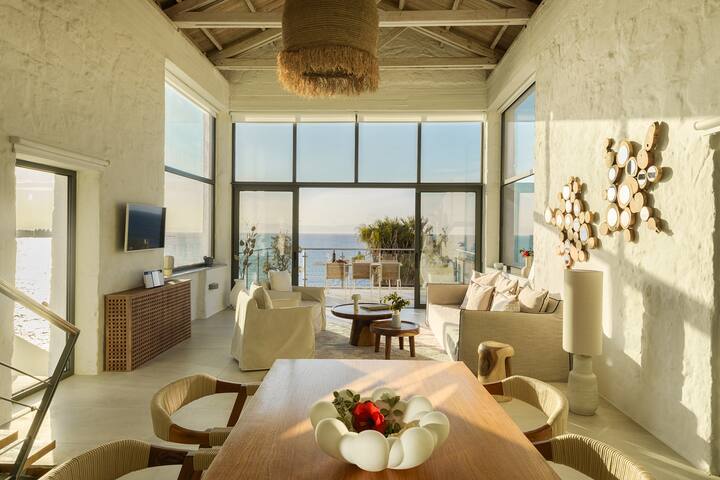 Villa Anton by Cura Villas Collection gallery image 4