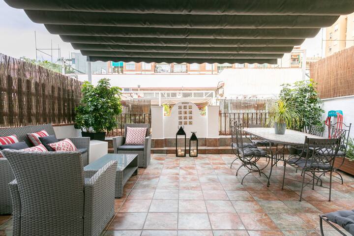 Cozy house with private terrace Sagrada Familia gallery image 2