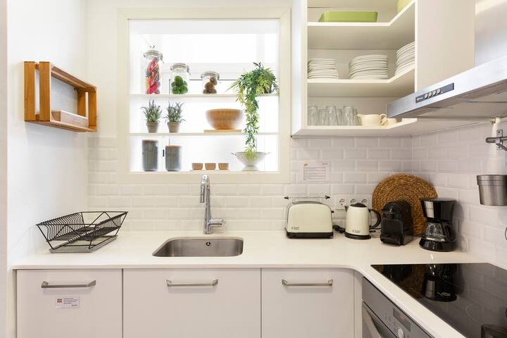 Cozy Home next to La Sagrada Familia gallery image 4