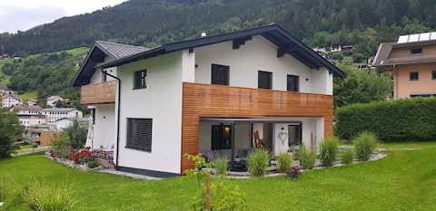 Top Airbnb: The K - Vacation Rental in Oetz
