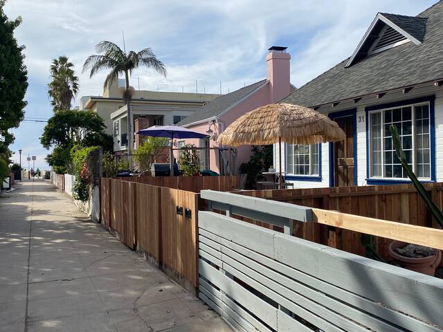 BEACH HOUSE AND LOFT STEPS FROM THE OCEAN! gallery image 3