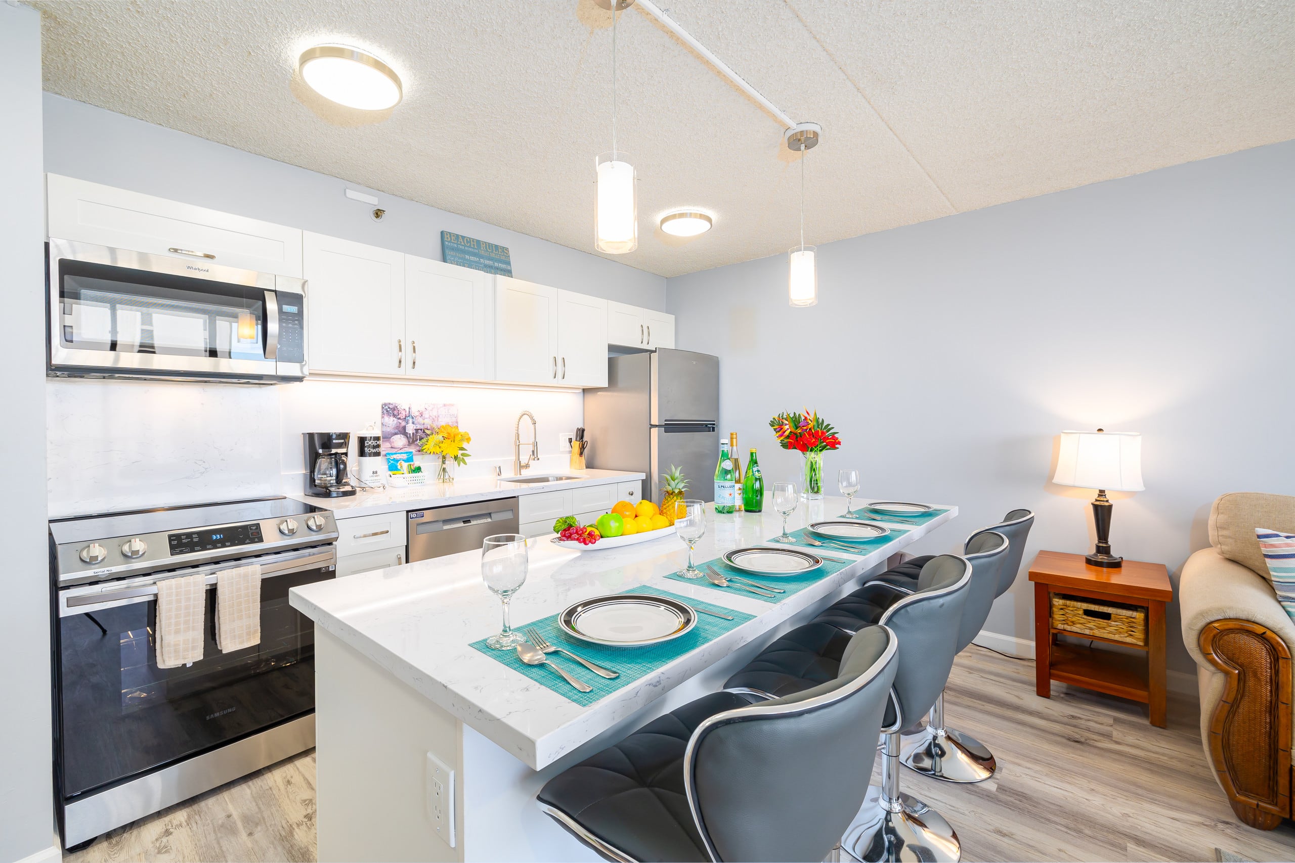 Condo in Honolulu · ★4.78 · 1 bedroom · 3 beds · 1 private bath - Image 8