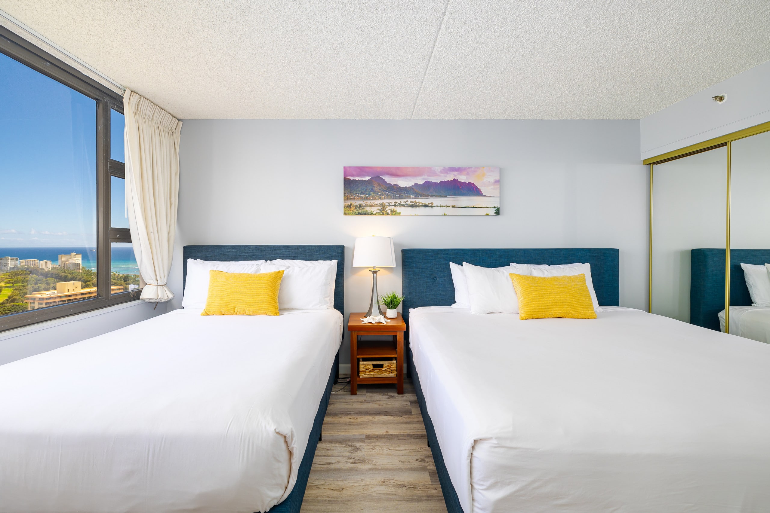 Condo in Honolulu · ★4.78 · 1 bedroom · 3 beds · 1 private bath - Image 19